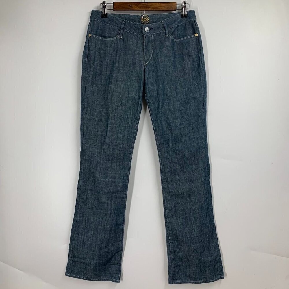 Earnest Sewn Women's Low Rise Classic 5 Pocket‎ Mini Flare Jeans Size 28